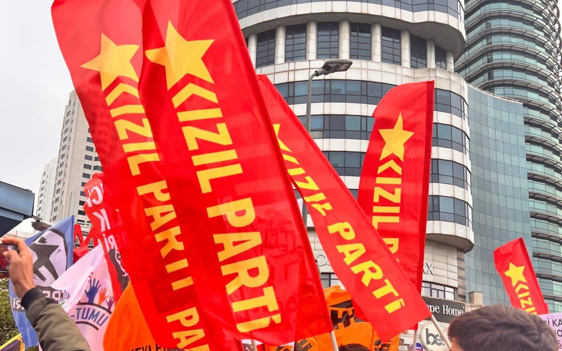 Parti sayfası program https://www.kizilparti.org.tr/wp-content/uploads/2025/05/Parti-sayfasi-program.jpg